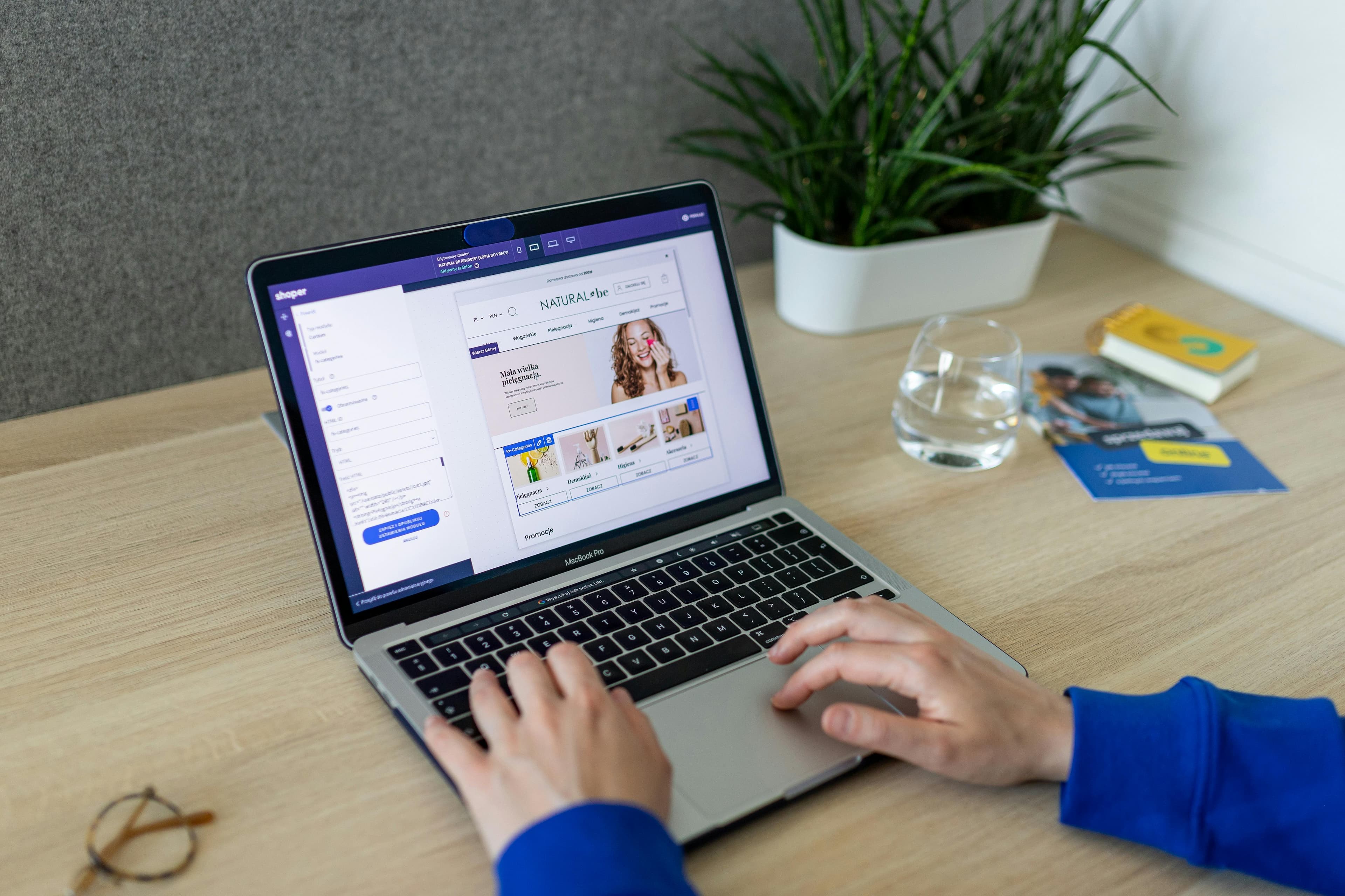 E-commerce